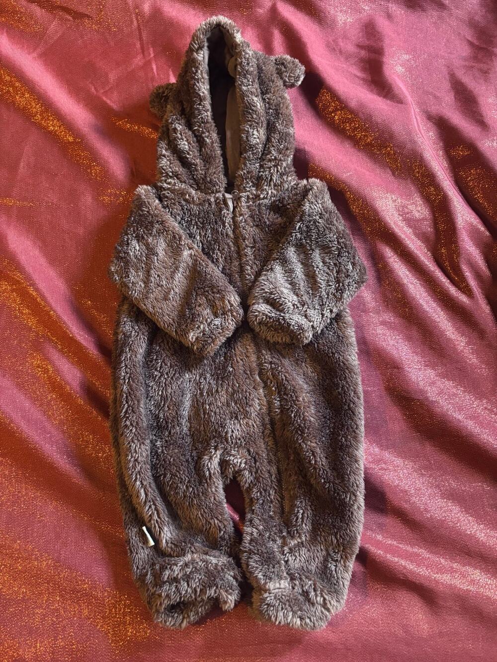 Infant Plush Bear One-Piece Hooded Snowsuit Brown Fuzzy Footed Romper Zip Front